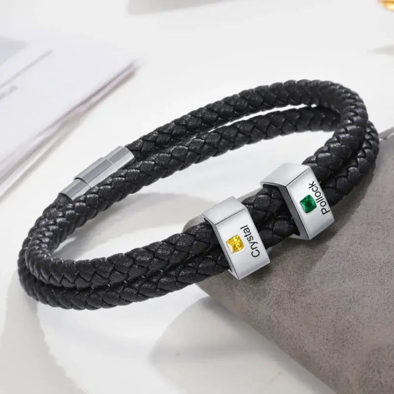 Armband mit Gravur für Herren – Schwarzes Leder mit Namen & Geburtsstein, Edelstahl, Geschenk für Ihn, Papa