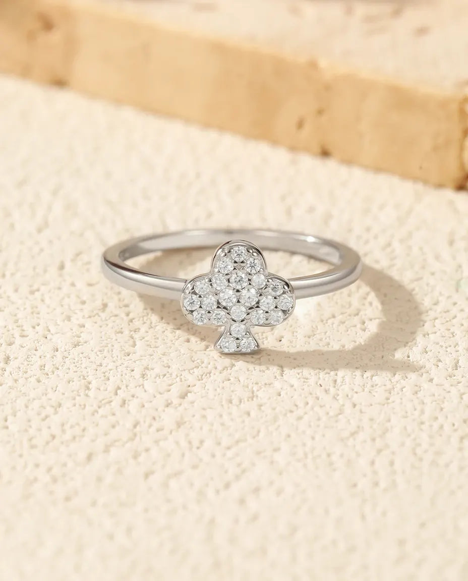 Moissanit Ring – Kleeblatt mit 22 Pavé-Steinen in D-Farbe, zarter Glücksbringer aus 925er Sterlingsilber für Damen