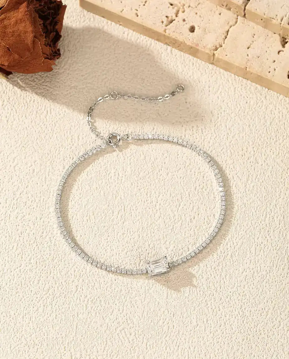 Moissanit Tennisarmband im Smaragdschliff - 1,00 ct in D-Farbe, 5 x 7 mm, 925 Sterlingsilber, 16 + 5 cm