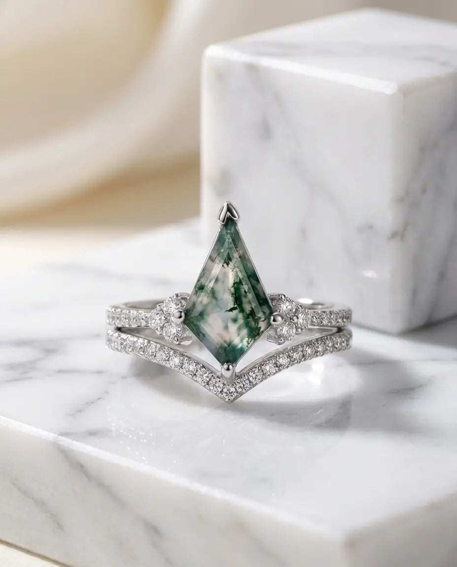 Moosachat Ring Set – Kite-Schliff Brautring-Set mit Chevron-Beisteckring, 925er Silber oder vergoldet, Verlobungsring für Sie