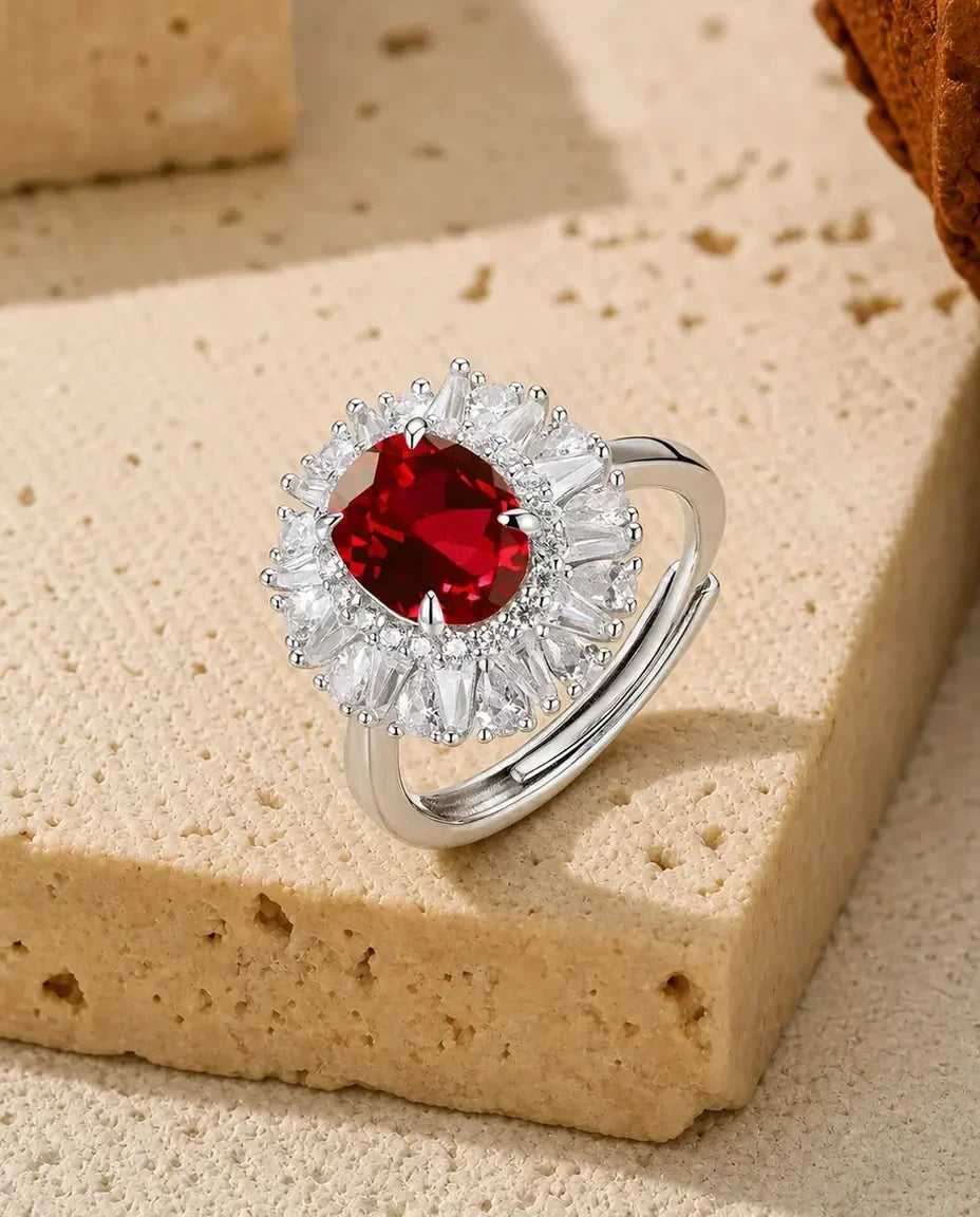 Rubin Ring – ovaler Labor-Rubin mit Halo, 925er Sterlingsilber, Geburtsstein Juli, Geschenk für Sie