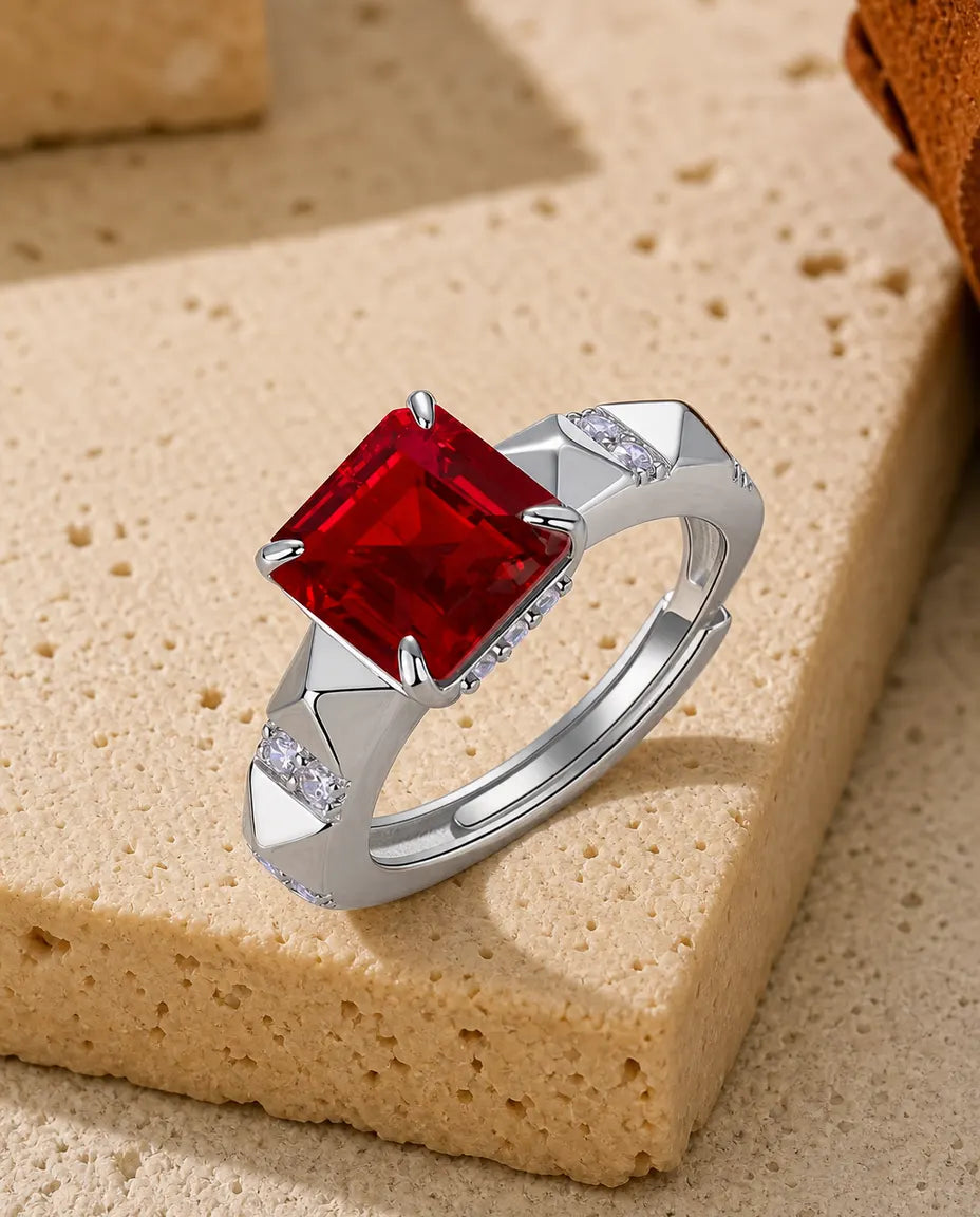 Rubin Ring – Labor-Rubin im Quadratschliff auf geometrischer Schiene, 925er Sterlingsilber, Statement-Ring für Damen