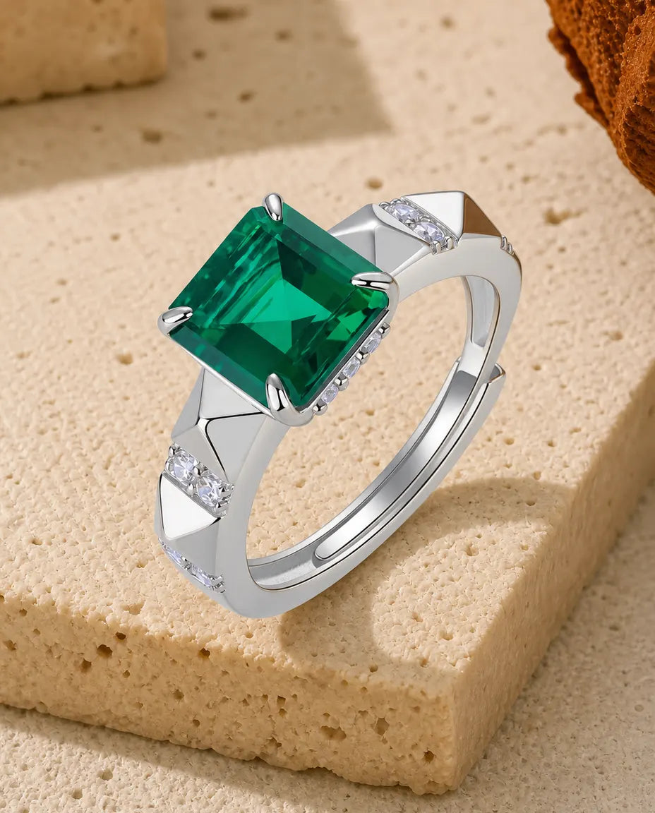 Smaragd Ring – quadratischer Labor-Smaragd im Art-déco-Stil, 925er Sterlingsilber, grössenverstellbarer Statement-Ring für Damen