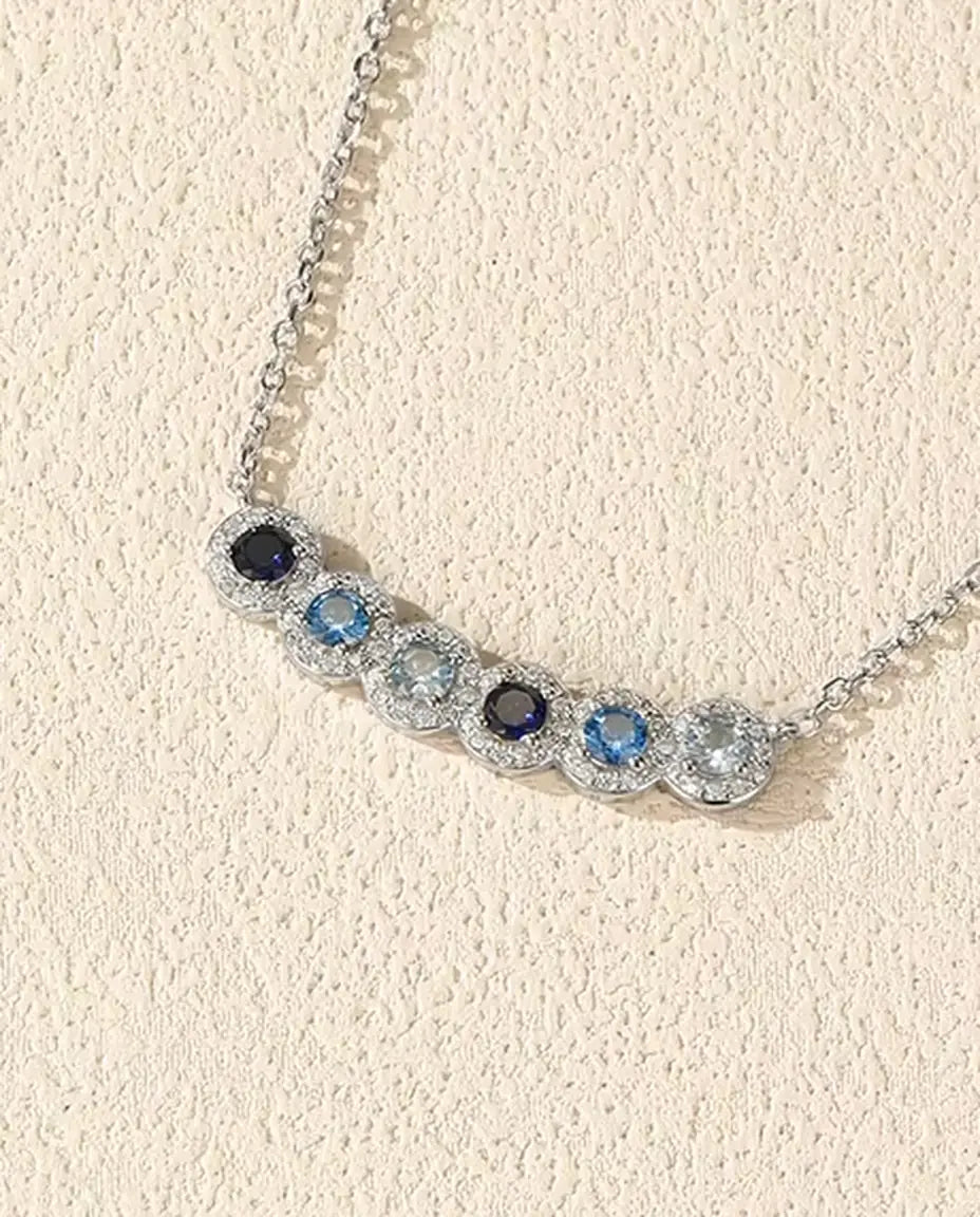 Blaue Stabkette - Sechs Steine im Blauverlauf mit Pavé Halo, 34 mm Bogen, 925 Sterlingsilber, 40+5 cm