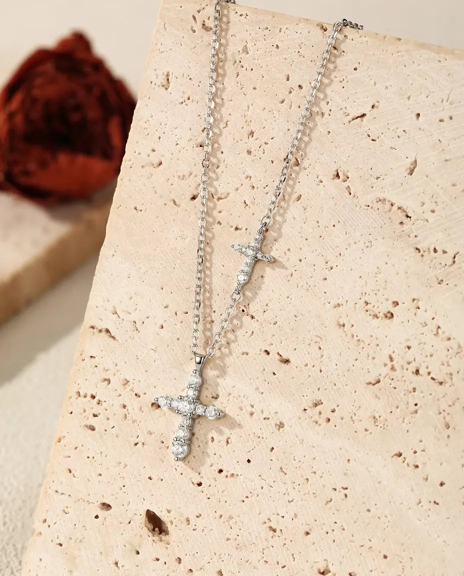 Doppelkreuz Moissanit Kette - Pavé-Kreuzanhänger mit querliegendem Kreuz, 925 Sterlingsilber, 40+5 cm