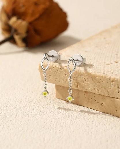 Gelbe Moissanit Ohrringe - 2 mm Steine an feiner Kette unter gedrehtem Marquise-Stecker, 925er Sterlingsilber