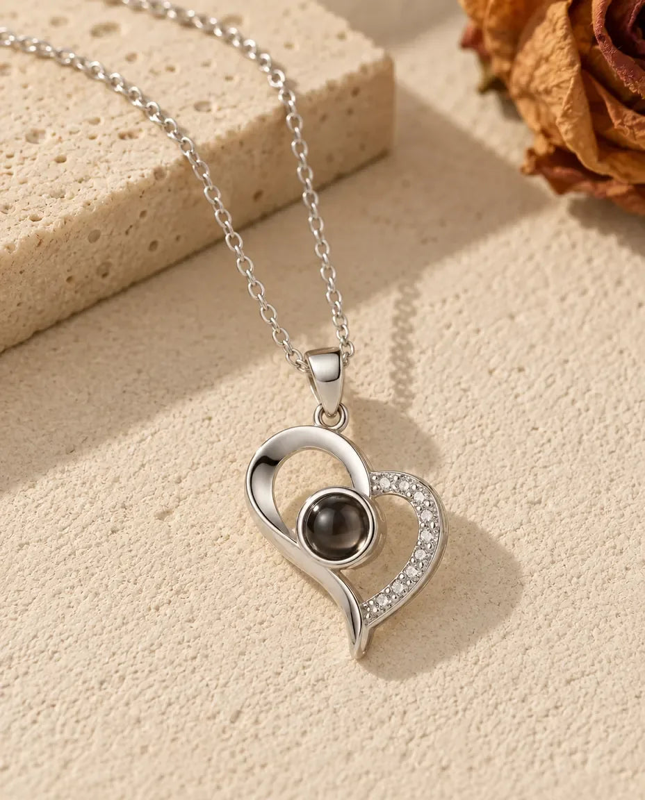 Kette mit Bild - Vorderansicht in Silber