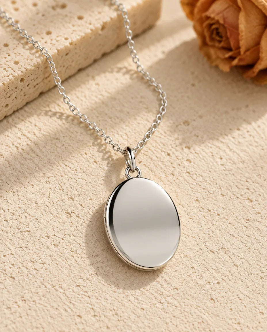 Kette mit Bild - Vorderansicht in Silber