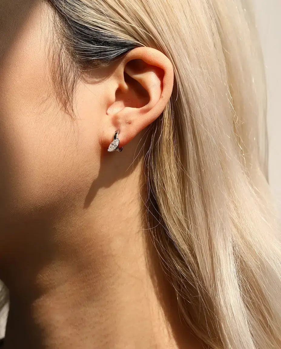 Marquise Moissanit Creolen mit Anhänger - je ein 0,50 ct Stein 4 x 8 mm, 14,5 mm Länge, 925 Sterlingsilber