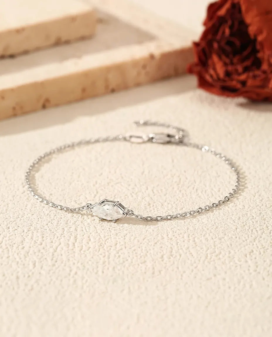 Moissanit Armband im Marquiseschliff – 0,5 ct in Farbe D, 925 Sterlingsilber mit feiner Gliederkette
