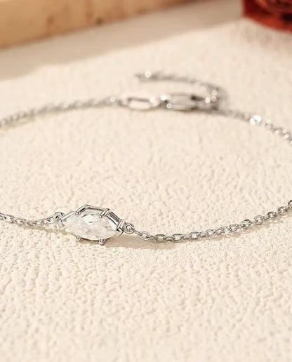 Moissanit Armband im Marquise-Schliff - 0,50 ct in D-Farbe, 4 x 8 mm, an feiner Kette aus 925 Sterlingsilber
