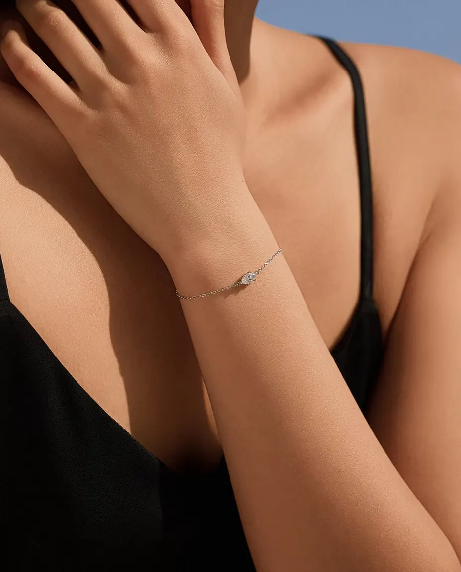 Moissanit Armband im Marquise-Schliff - 0,50 ct in D-Farbe, 4 x 8 mm, an feiner Kette aus 925 Sterlingsilber