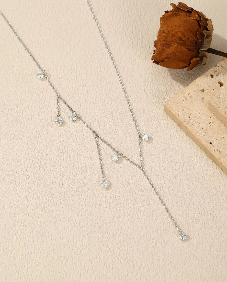 Moissanit Kette mit sieben Anhängern - 0,30 ct Steine à 4 mm auf gestufter Kette, 925er Sterlingsilber, 40+5 cm