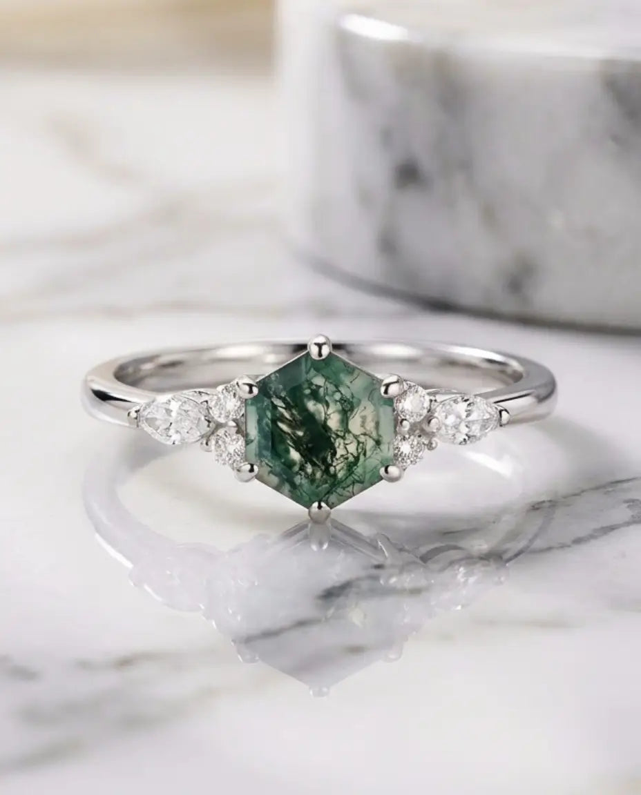 Moosachat Ring – Hexagon-Schliff im Vintage Art-déco-Stil, Sterlingsilber vergoldet, grüner Naturstein, Geschenk für Sie
