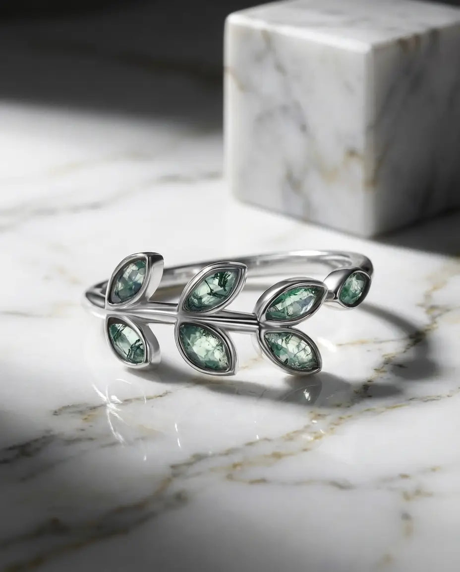 Moosachat Ring – Olivenzweig-Design, 925er Sterlingsilber weissvergoldet, grössenverstellbar, Geschenk für Sie