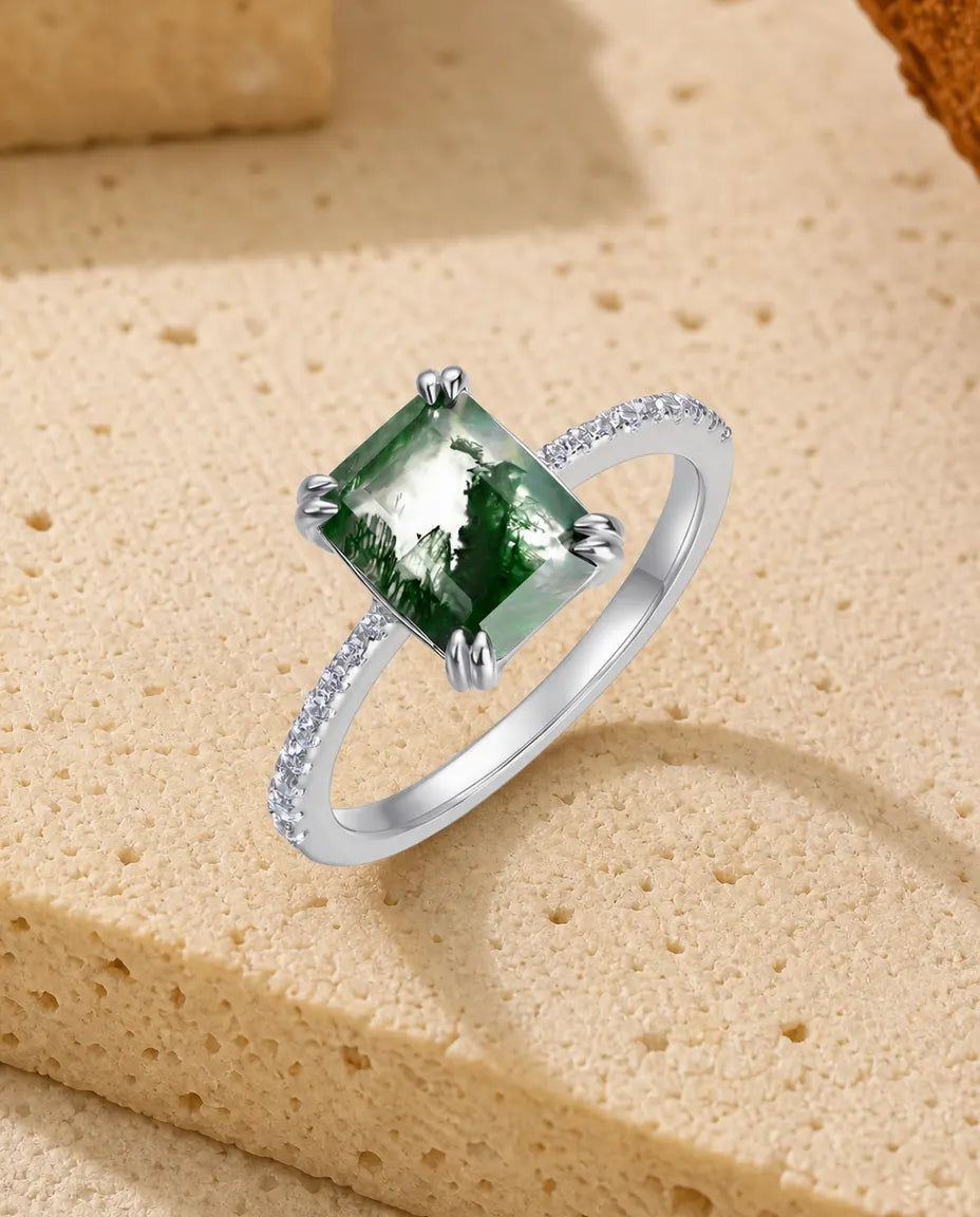 Moosachat Ring – Stein im Smaragdschliff mit Pavé-Schiene, 925er Sterlingsilber, naturinspirierter Ring für Sie