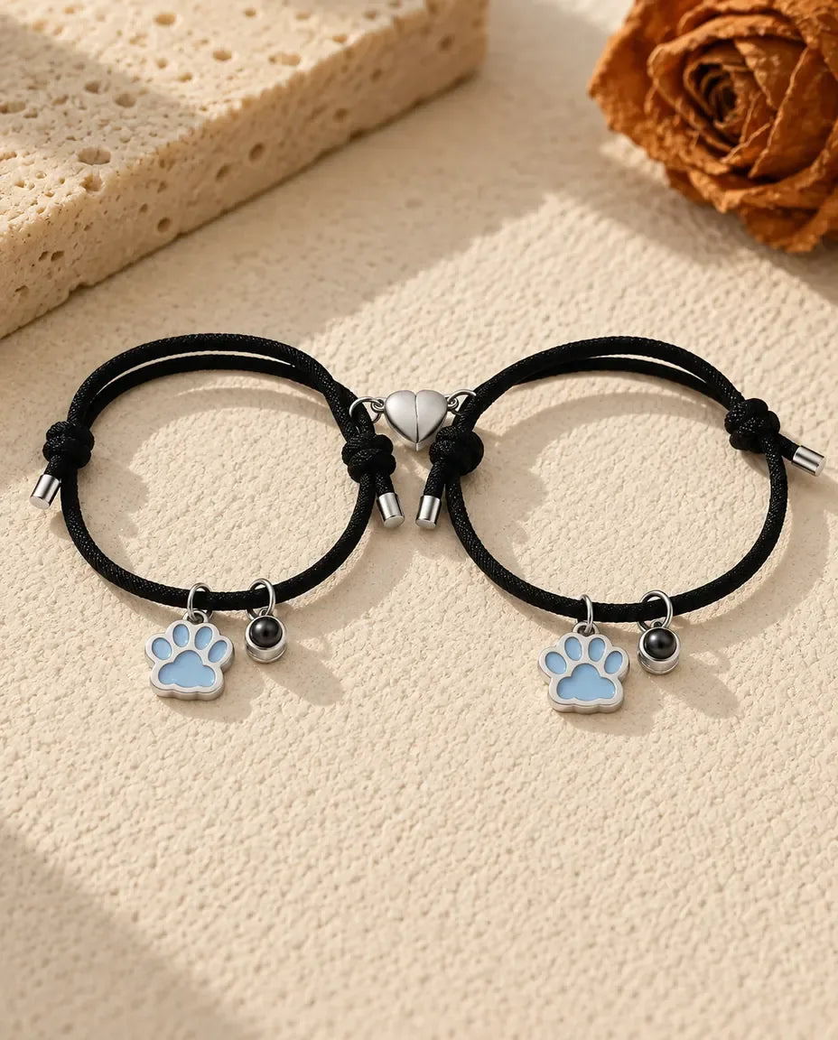 Partnerarmbänder mit Bild im Stein - Partnerset mit blau leuchtenden Pfoten