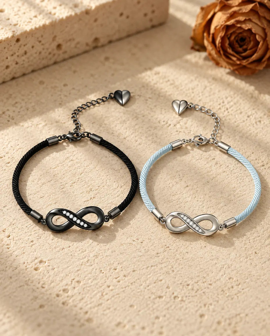 Partnerarmbänder mit Infinity-Symbol - Partnerset flach liegend