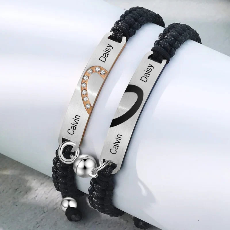 Partnerarmbänder mit Namen – magnetische Herz-Armbänder, Edelstahl, 2 Stück, personalisiertes Geschenk für Paare zum Jahrestag