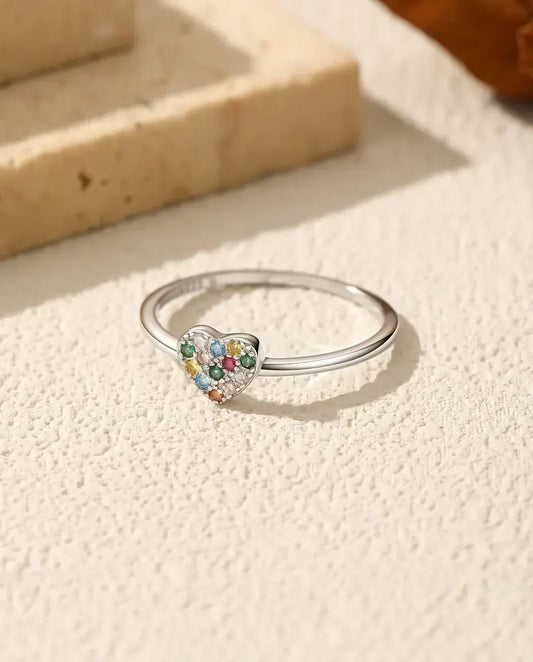 Regenbogen Herz Ring aus 925 Sterlingsilber – Herz mit buntem Zirkonia-Pavé, zarter Stapelring für Damen, Grössen 5-9