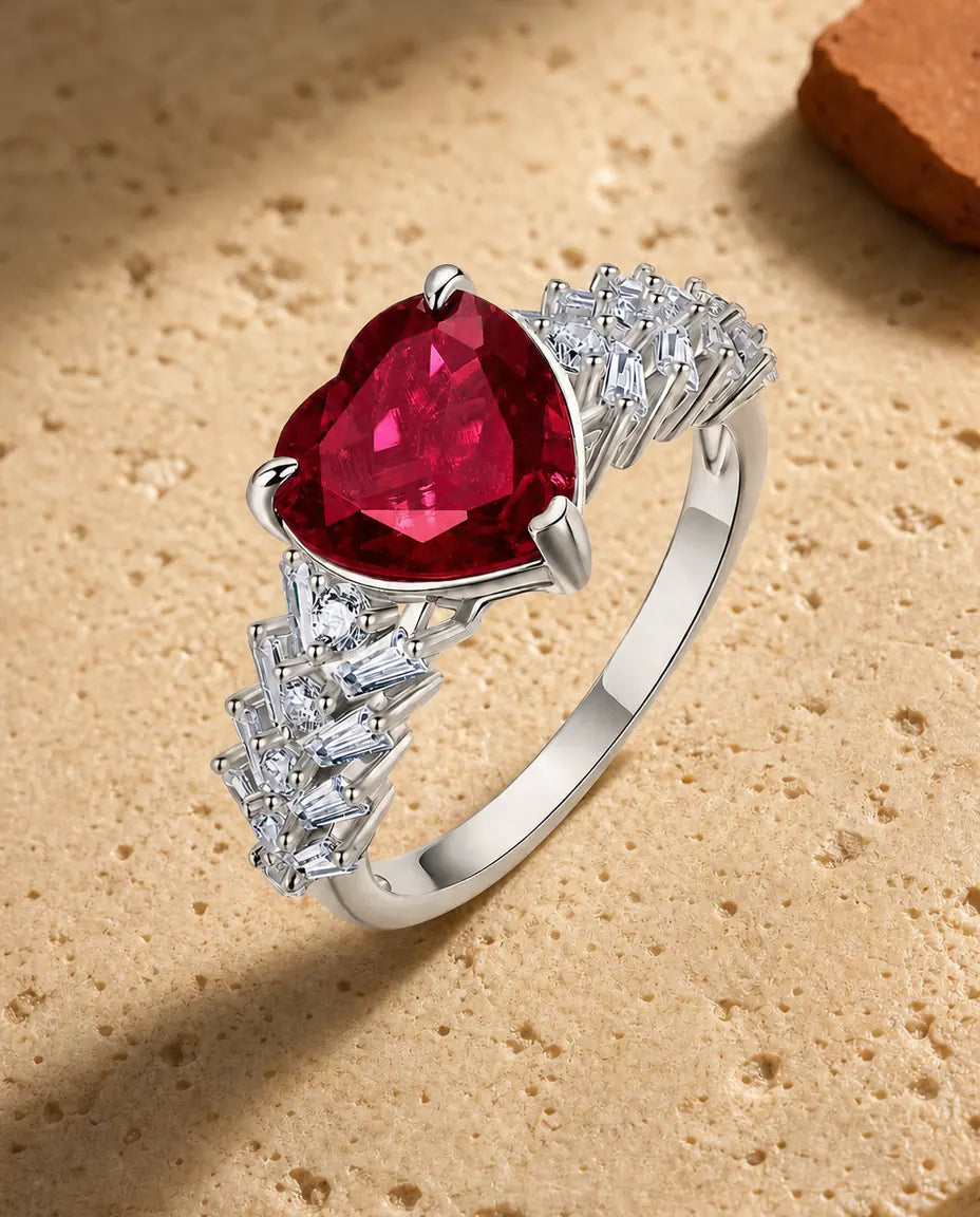 Rubin Ring – Labor-Rubin im Herzschliff mit Baguette-Kaskade, Vintage-Cocktailring aus 925er Sterlingsilber für Damen