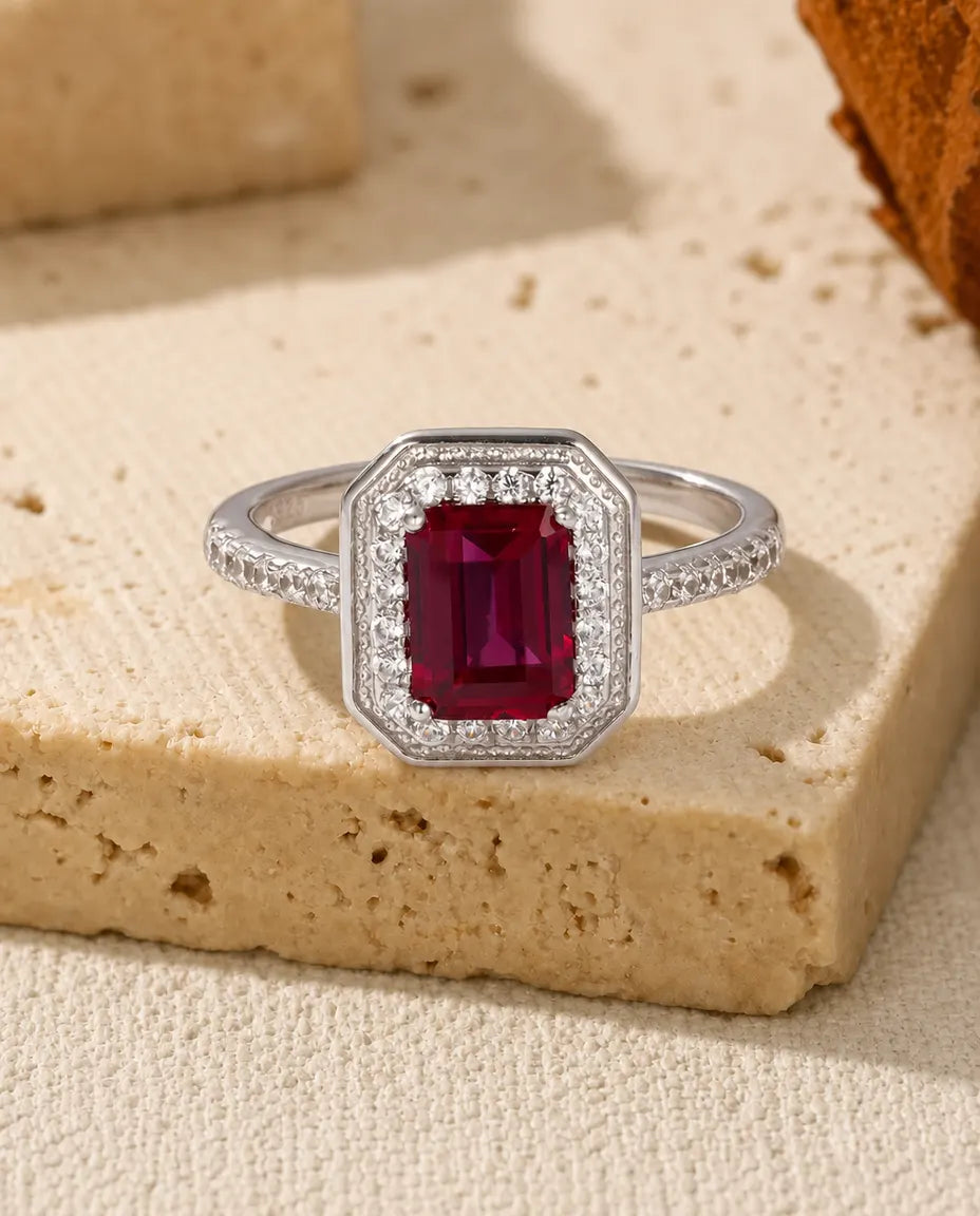 Rubin Ring – Oktagon-Schliff mit Pavé-Halo, im Labor gezüchteter Rubin, 925er Sterlingsilber, Juli-Geburtsstein Geschenk für Sie