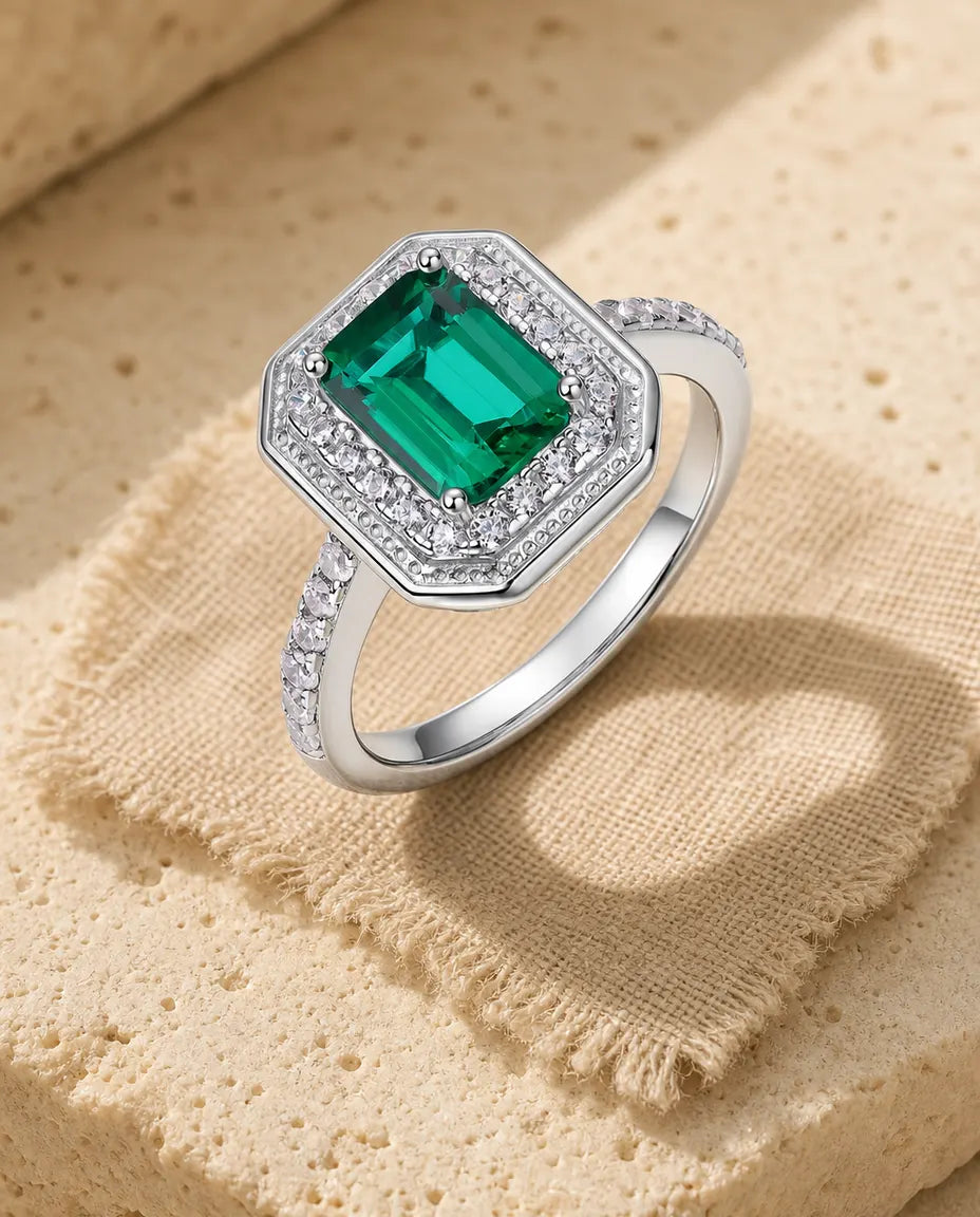 Smaragd Ring – Labor-Smaragd im Oktagon-Schliff mit Pavé-Halo, 925er Sterlingsilber, Geburtsstein Mai, Geschenk für Sie