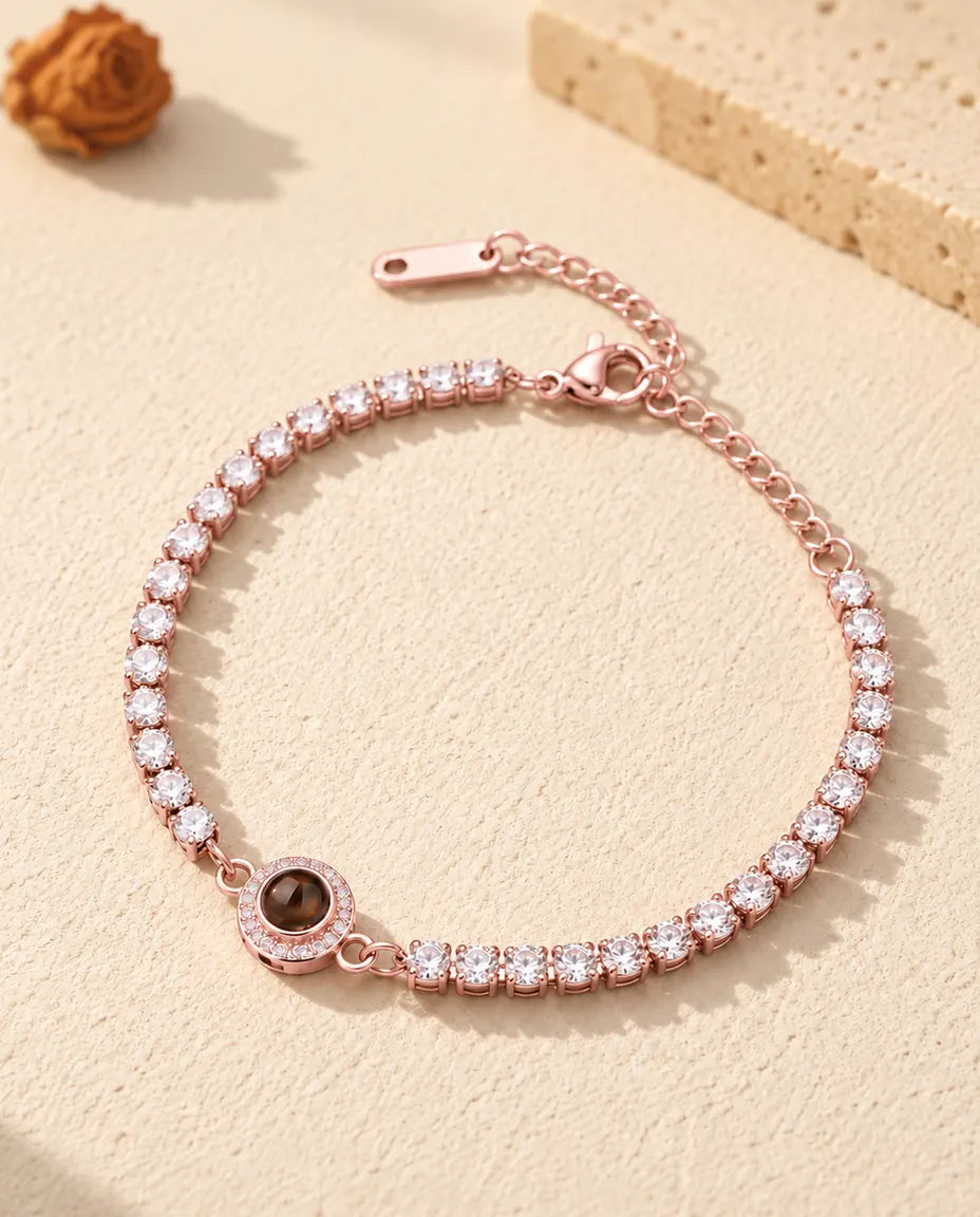 Roségoldfarbenes Tennisarmband mit Halo-Anhänger, Karabinerverschluss und Verlängerungskette