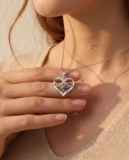Personalisierte Geburtsstein Kette mit 2 Namen - Unendlichkeit Herz Anhänger mit zwei Tropfensteinen, rhodiniert