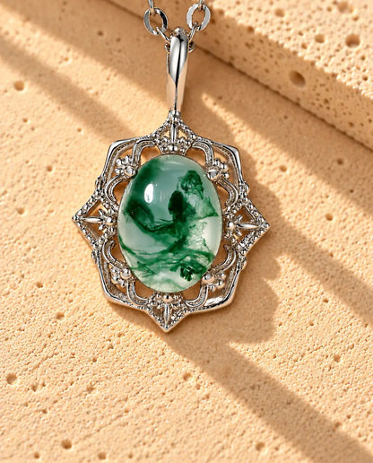 Vintage Moosachat Kette aus 925 Sterlingsilber - Nahaufnahme des Moosachats und seiner Fassung