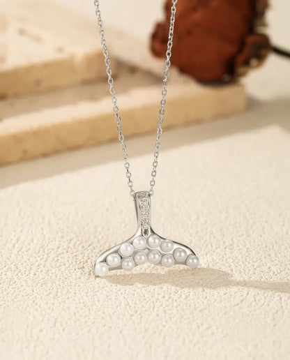 Walflossen Kette mit perlweissen Perlen - Silberflosse mit Pavé Öse, 40+5 cm, 925 Sterlingsilber