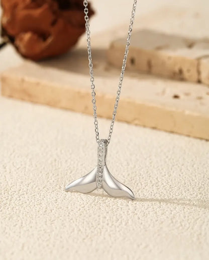 Walflossen Kette - polierte Silberflosse mit Pavé Öse, 40+5 cm, 925 Sterlingsilber