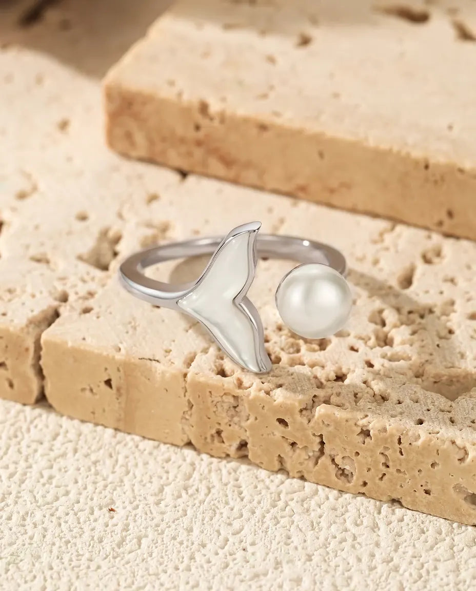 Walflossen Ring mit Perle - offenes Band mit weisser Flosse, verstellbar, 925 Sterlingsilber